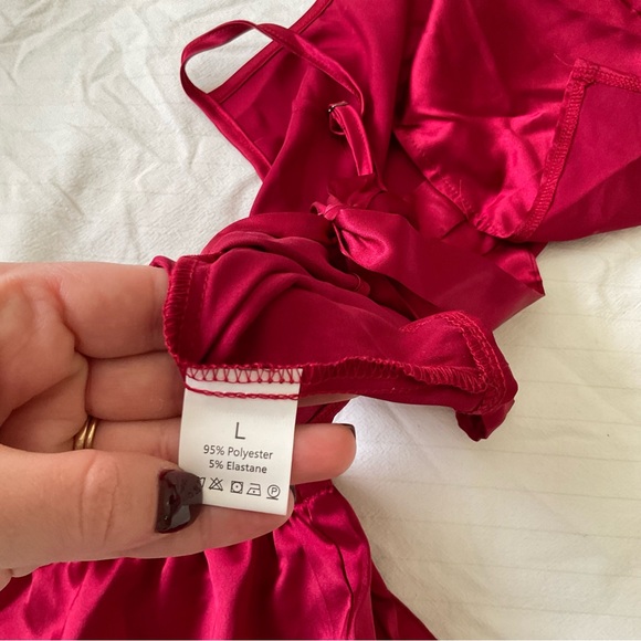 Women Satin Two-Piece Pajama Set Cami Top & Rufle Hem Shorts PJ Set Red Large - Picture 6 of 8